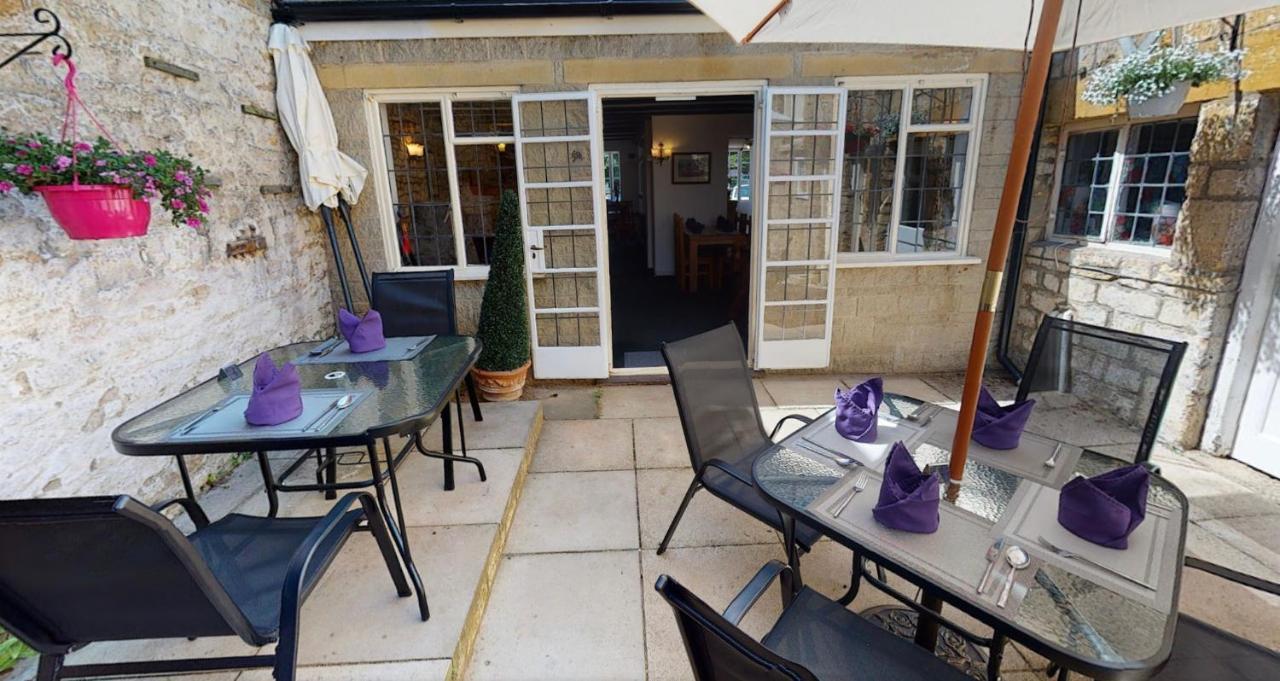 Siam Cottage Guesthouse Over 300 Years Old With Thai Restaurant Moreton-in-Marsh 外观 照片