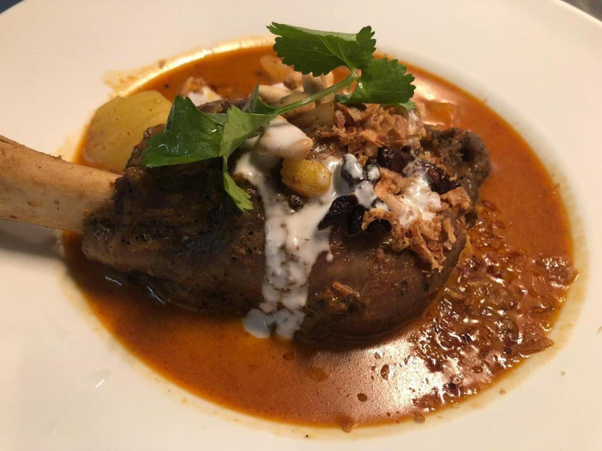 Siam Cottage Guesthouse Over 300 Years Old With Thai Restaurant Moreton-in-Marsh 外观 照片