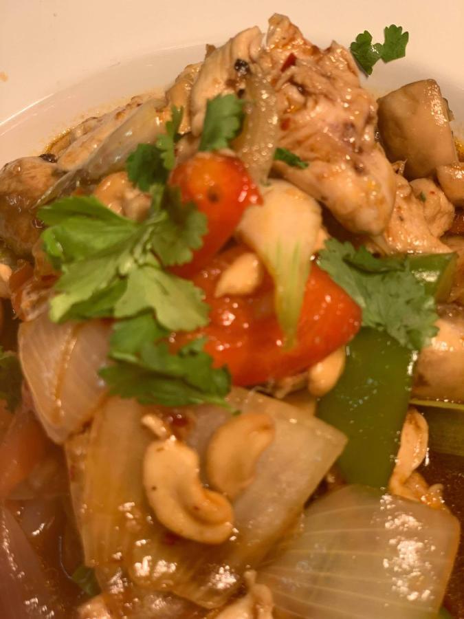 Siam Cottage Guesthouse Over 300 Years Old With Thai Restaurant Moreton-in-Marsh 外观 照片