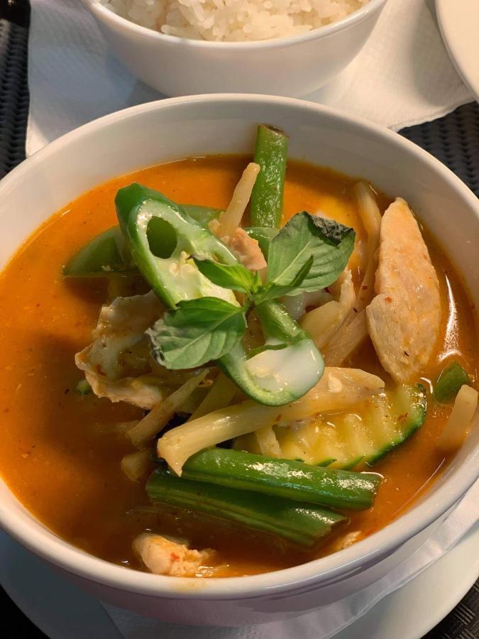 Siam Cottage Guesthouse Over 300 Years Old With Thai Restaurant Moreton-in-Marsh 外观 照片