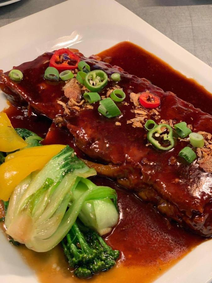 Siam Cottage Guesthouse Over 300 Years Old With Thai Restaurant Moreton-in-Marsh 外观 照片